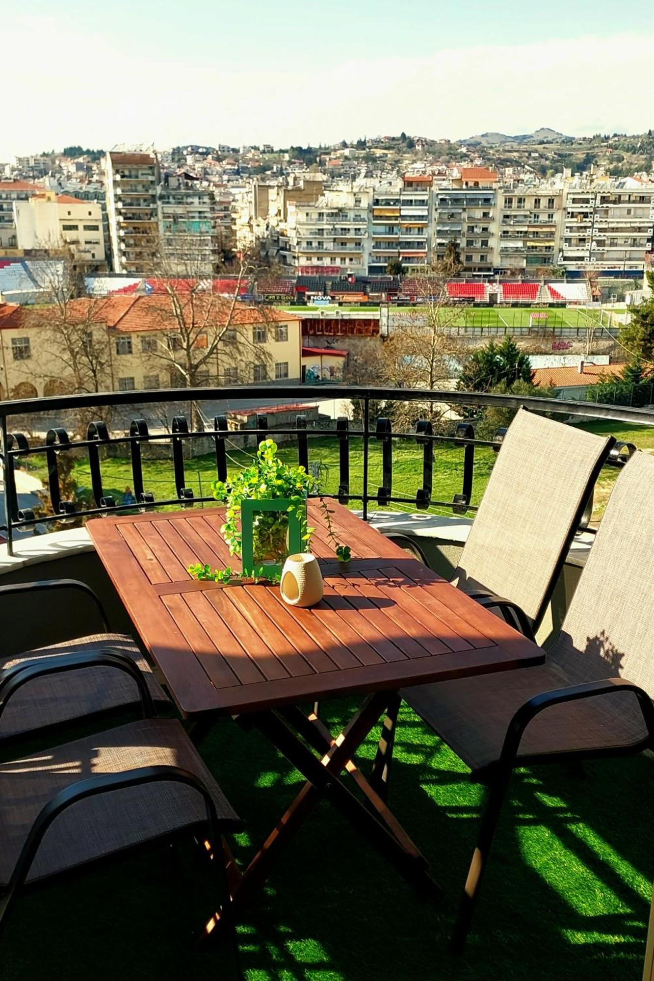 Sky View Suite Serres Luaran gambar