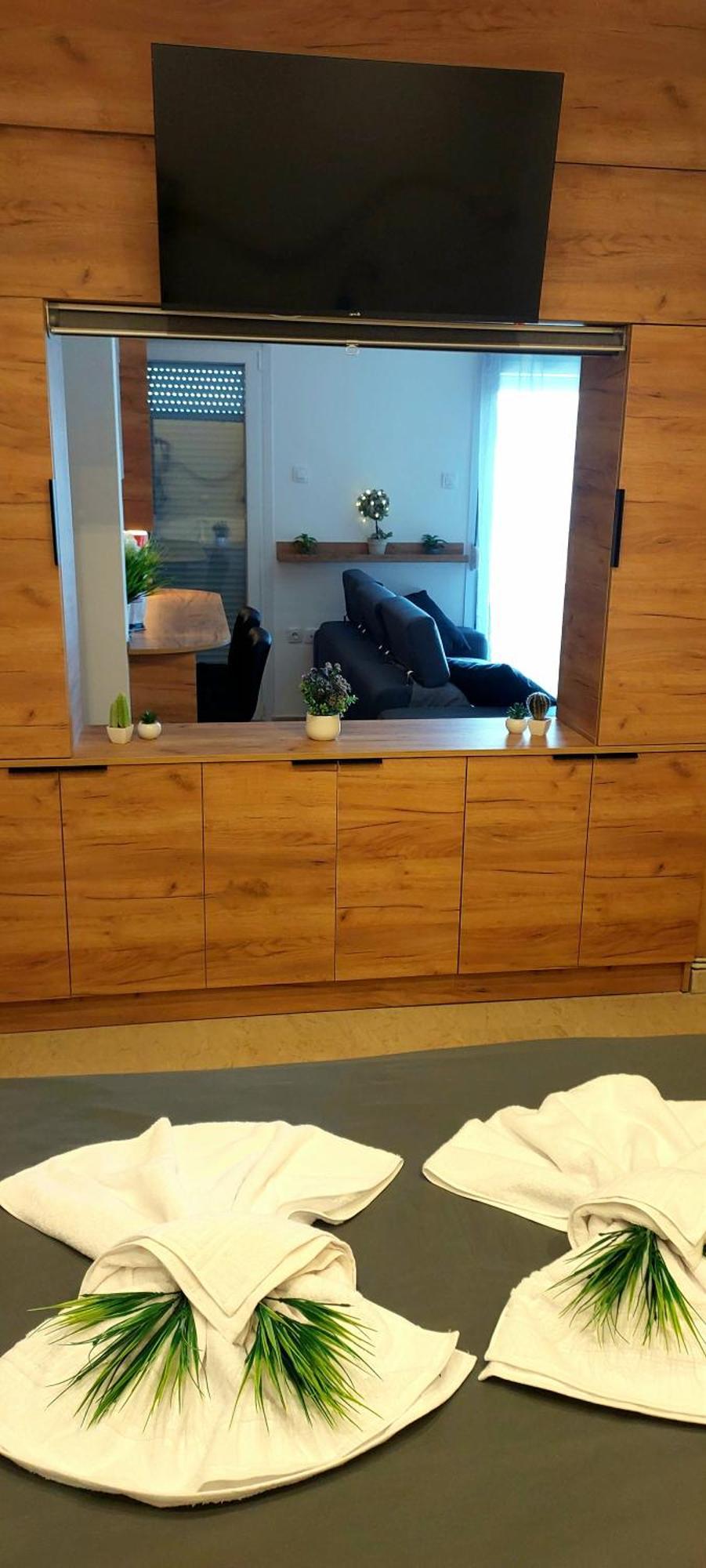 Sky View Suite Serres Luaran gambar